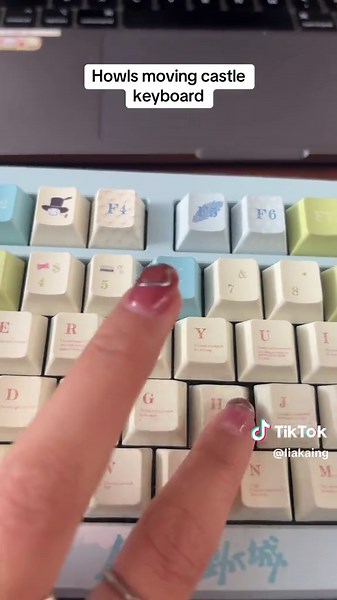 Howl's Moving Castle Keyboard Unboxing Experience