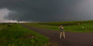 1.5K views · 118 reactions | This is 360 footage from my TOP 360 tornado video capture from the past decade. This 360 footage was recorded near and through the town of Mangum, Oklahoma on May 20th, 2019. Move the camera around and enjoy the show! MyRadar Weather Radar | Aaron Jayjack Extreme Storm Chaser | Facebook