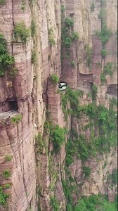 2.4M views · 24K reactions | Beautiful view, the first building in the world | 旅游精品 | Facebook