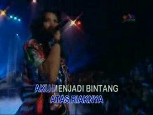 Nicky Astria Misteri Cinta (Live)