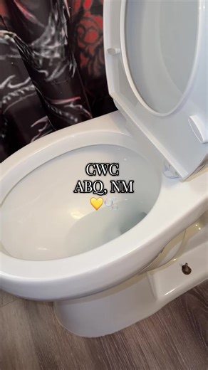 Kayle’s Cleaning🫧 on Instagram: "Before & Afters from CWC in ABQ, NM w/ @zepusa 🫧💛🫶🏻 #clean #cleaning #foryou #freecleaning #cwc #CleaningWithCompassion #givingback #housecleaning #abq #NewMexico #beforeandafter"