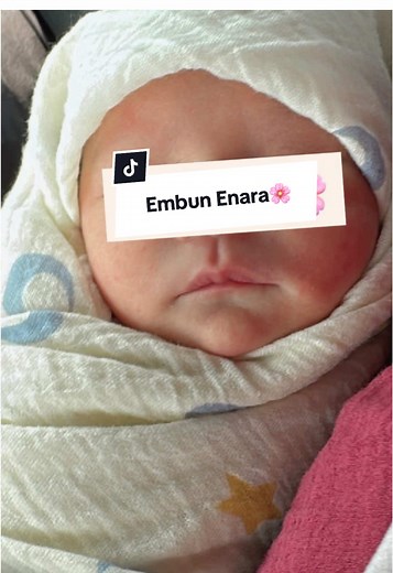 Bismillahi MashaAllah Alhamdulillah Tanggal 13/12/2024 dengan penuh kesyukuran, lahirlah Puteri kami, Embun Enara🌸 Kalini punya pregnancy, contraction pain is real guys tak bergurau punya 🥶 alhamdulillah survive! #pregnancyjourney #momof2