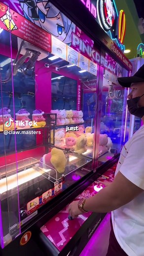 How to Win in Claw Machines: Techniques and Tips