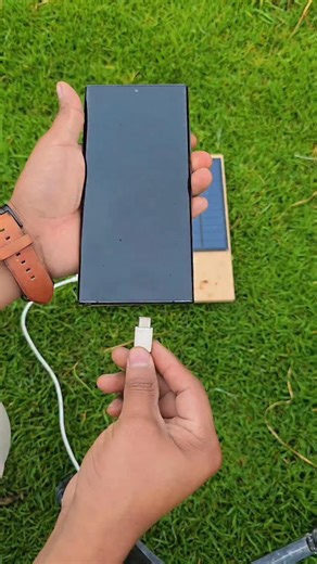 Theroot Story on Instagram: "Build your own solar charger using a 12V panel, a 5V battery, and a voltage regulator. ☀️🔋 Perfect for outdoor adventures, farming, or emergencies. Free, renewable energy from the sun! #SolarCharger #RenewableEnergy #DIYProject #FreeEnergy #SolarPower"
