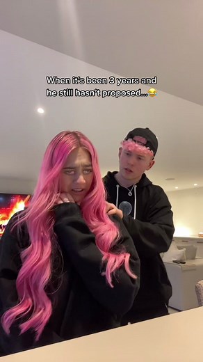 Rosie and Harry on TikTok