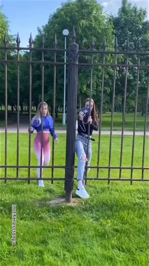 Hate it when this happens 😩🍑 | Stokes Twins