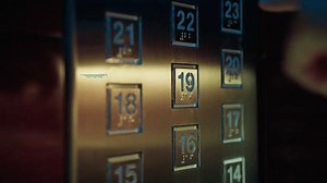 clip-3495150979-choice-floor-elevator-destination