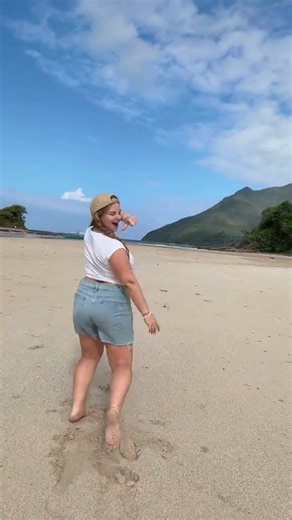 🌅 Sunset at the Beach 💫 | Relaxing Sea View #beachvibes #bikini #viral #trending #foryou #shorts