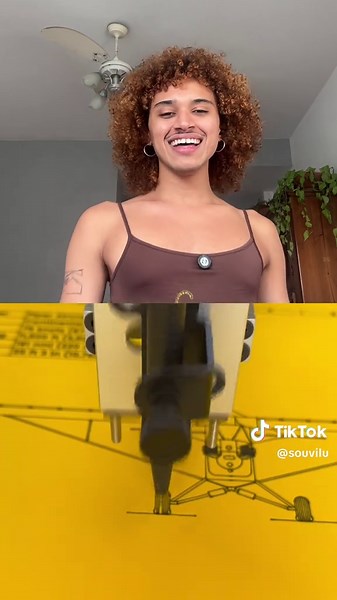 Queria saber desenhar aviões assim #milkshake #kelis #dueto #cover #singing