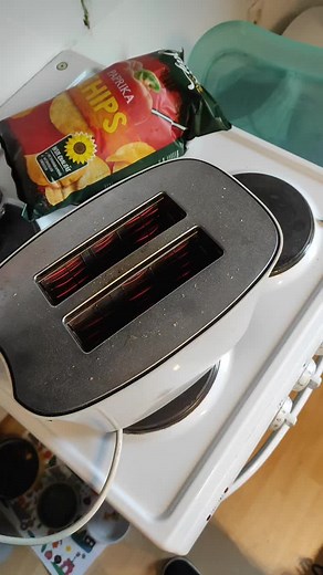 Perfect Toasting with a Modern Toaster