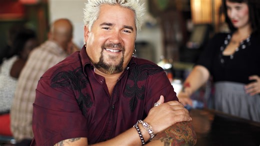 Food Network star Guy Fieri, Vanilla Ice film at West Palm Beach restaurant for 'Diners, Drive-Ins and Dives'