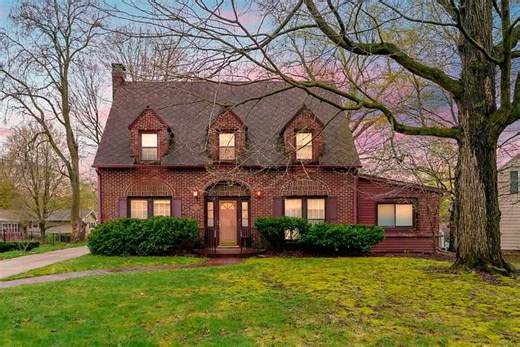 205 Eastway Dr S, Battle Creek, MI 49015 | Estately 🧡 | MLS# 26016381