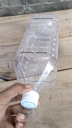 166K views · 796 reactions | How to make a bathtub from a plastic bottle — New Idea! #diy #ideas | Tube Creative | Facebook