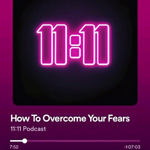 𝐹𝐸𝐴𝑅 ⚠︎︎ This episode 🙌🏽 @thelifeofrileynz an honor to speak to someone who exudes fearlessness , speaks his truth. At times Its can be scary to do. He was inspiring to speak with @1111podcast @emma.mildon . I’ll put in my story for the link to this episode ! Link in Bio ! So much respect 🙏🏼 | Rachel Hunter