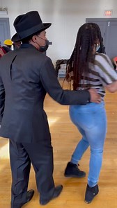 33K views · 692 reactions | @reggie.handy and partner learning a new move from @kevindocdockery at Donnie Davis’ Steppin class. #chicagosteppin #chisteppers Song: @erro44 ft @willdowning3 “Lyrics of Pleasure” | ChiStepper | Facebook