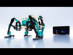 Amazing Walking LEGO Robot