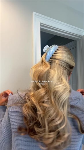 Essential Guide to Using Claw Clips for Hair Styling