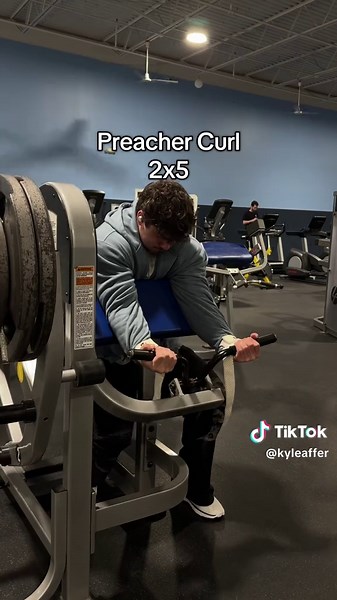 Pull Day Workout Routine: 7 Exercises