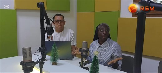 Entrevista com a Secretária Geral da Pontificia Obra da Infância Missionária, Irmã Inês Paulo Albino no âmbito da visita à Guiné Conacri mais com passagem à Bissau. E o Diretor Nacional da Pontificia Obra Missionária, Padre Jaime Coimbra de Nascimento. RSM: 02-01-2026 | Rádio Sol Mansi