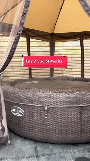 Luxury Hot Tub Rental for Airbnb Guests in Horsham