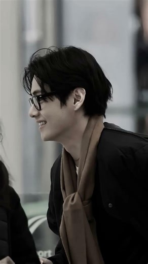 Kim Teahyung official 💓💓💓💖