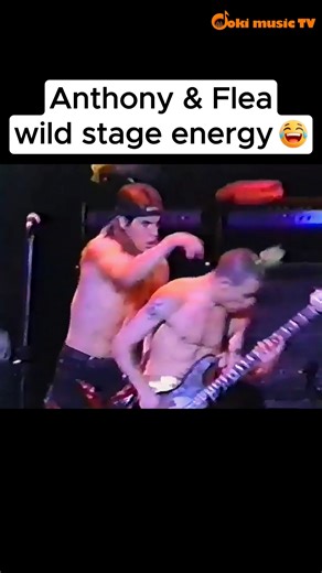 Flea & Anthony are brothers from another mothers 😂 #rhcp #fleabass #anthonykiedis #funny
