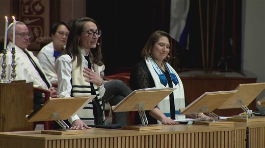 Denver synagogue holds historic installation of first female senior rabbi duo
