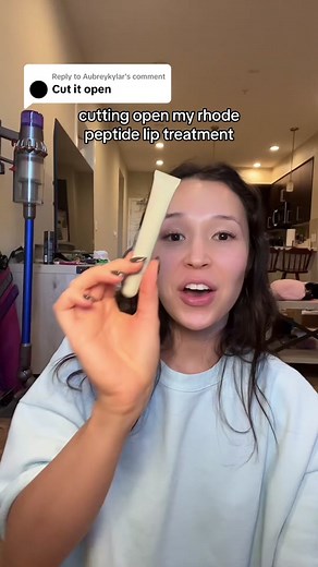 Replying to @Aubreykylar results from cutting open the rhode peptide lip treatment!!! uneventful and still a mystery. #rhodepeptideliptreatment #rhodeliptint #peptideliptint #rhodeliptreatment #lipproducts #rhodestrawberryglaze #fyp