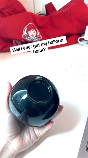I hate these things. If you find my balloon, please comment. #FrostyWatch #Inflation | Wendy's