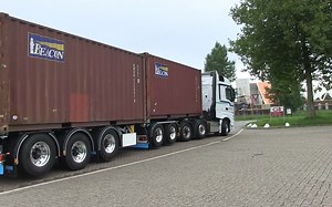 【搬运】荷兰D-TEC公司-组合式集装箱挂车功能演示