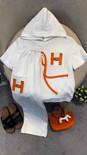 29K views · 441 reactions | New model  #fyp #alg #tiktok BELLA CHIC 28 | BELLA CHIC 28 | Facebook