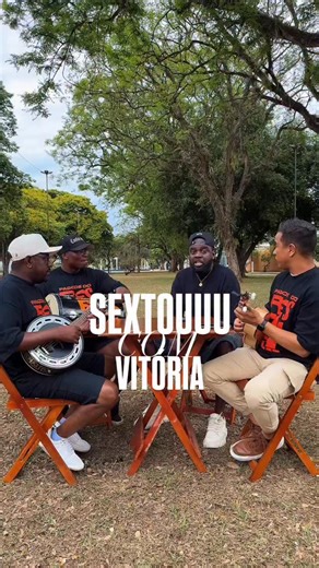 PAGODE RESTAURA on Instagram: "#sextouu COM #vitória 🎶 EM TEUS BRAÇOS Vamos lá comente e compartilha com seus amigos"