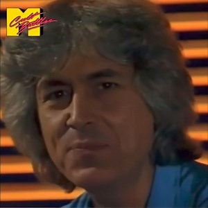 Λουκιανός Κηλαηδόνης - Ο ύμνος των μαύρων σκυλιών (1986) Follow us on Spotify: https://open.spotify.com/user/31ix6np5adu4clyvblj34cxy3mqq | Cult Battles