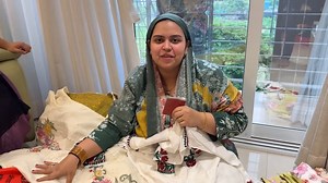 128K views · 3.3K reactions | Family ko Diye Unke Gifts | Haider ke nails Kya Cut 鹿| Haider Ko Maudhaa ki yaad aa rhi hai 樂鹿| Part-4 | Saba ka Jahaan #sabakajahaan #sabaibrahim #mumbai #fbpost2025シ #Ghar #home #facebookpageシ #unpacking #gifts #dailyvlog #nails | Saba ka jahaan | Facebook