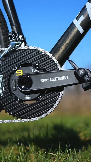 NEW CHAINRINGS IN STOCK!! The new rings made by Cybrei feature a HOLLOW aluminium construction with a carbon front plate. This gives them superb rigidity while being incredibly light! How do you like the look? 😍 | SRM Training System