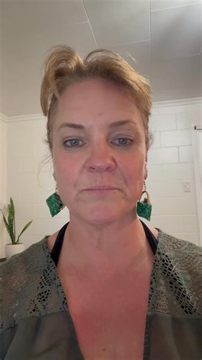 Why do I love LeReve?It’s a way of life for me and it fits in with my values and what makes me Kat - Katrina. LeRêve is support, respect, care and whānau 🥰 | Kat Williams-Rukuwai