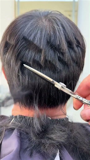 This "head-changing" haircut has instantly elevated the child's appearance to its peak! #barbershop