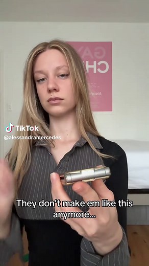 Favorite Flip Phones: Motorola, Sidekick, Samsung Picks