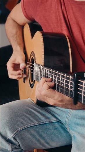 After living in five countries, I finally felt at home… and this song came #fingerstyle #acoustic