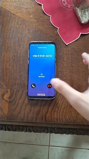 Llamada entrante del samsung galaxy s8+
