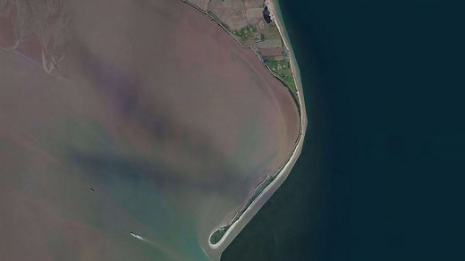 Coastal map skills - CCEA - BBC Bitesize