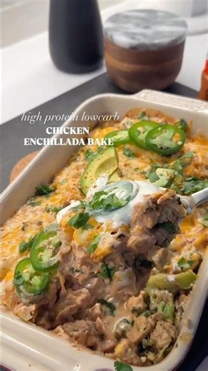 HIGH PROTEIN CHICKEN ENCHILADA BAKE