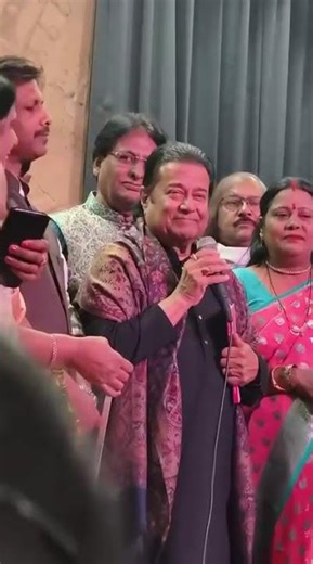 Anup Jalota at Urdu Academy Lucknow as Chief Guest (Part 3)