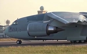 日本川崎自研C-2运输机，推力惊人