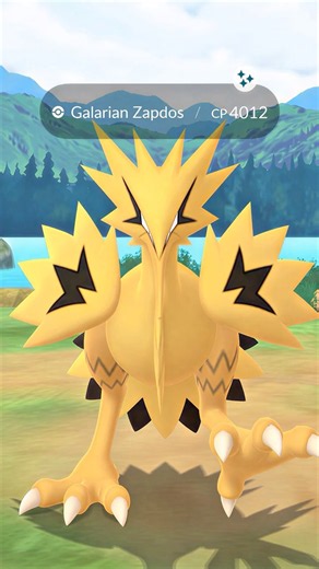 OMG! Wild Shiny Galarian Zapdos on First Check?!