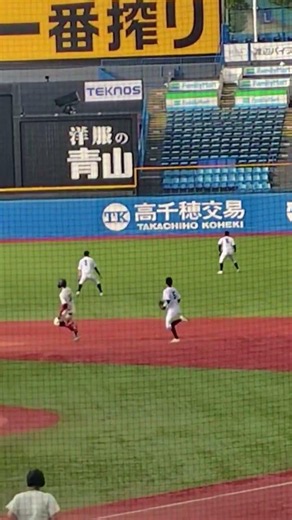 國學院大学 花田悠月内野手(智辯学園和歌山高等学校) 2塁打