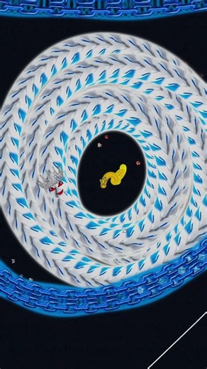 Tiny Snake vs Giant Snake: The Ultimate Trap#wormateio