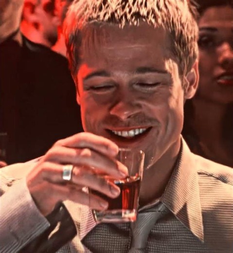 "And You Are?🗿" - Brad Pitt Edit - | SEM CONTROLE (Slowed)