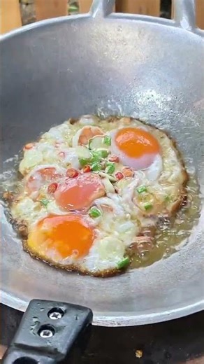 ไข่ดาวกุ้ง 😋Fried egg with shrimp 🦐🍳#food #cooking #goodfood #egg #shrimp #fishdishes #deliciousfood