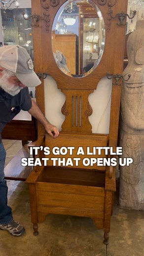 Restored oak hall tree with seat that opens up for storage! DM to inquire. • 2420 Broadway New York, New York • 30.5 in. W x 74.5 in. H x 15.5 in. D • Shipping everywhere! #oldegoodthings #antiqueshopny #antiquefurniture #architecturalsalvage #interiordesign #oakfurniture #halltree #entrywaydecor #entrywayseat #coattree #hallbench #entrywayideas #entrywaydesign #entryway #coathook #coatrack #oak #beveledmirror #brasshardware #decorativehardware #antiques #antiqueshop #antiquestore | Olde Good Th